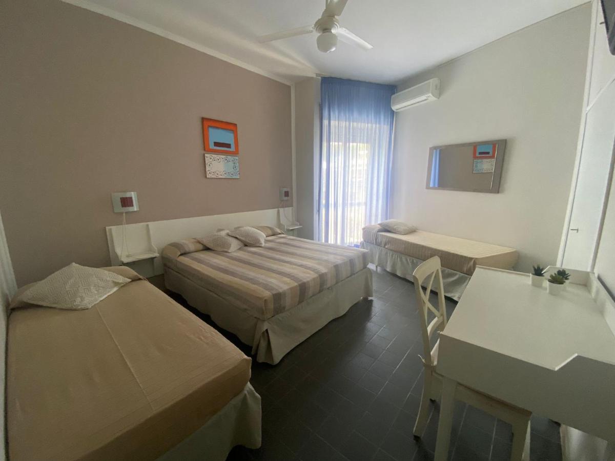 Hotel Anna Terracina Dış mekan fotoğraf