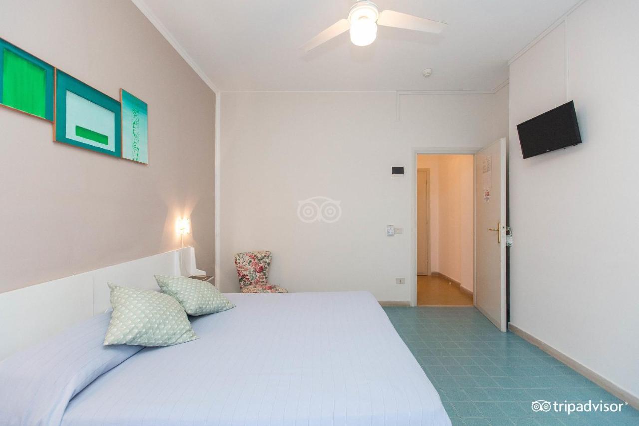 Hotel Anna Terracina Dış mekan fotoğraf