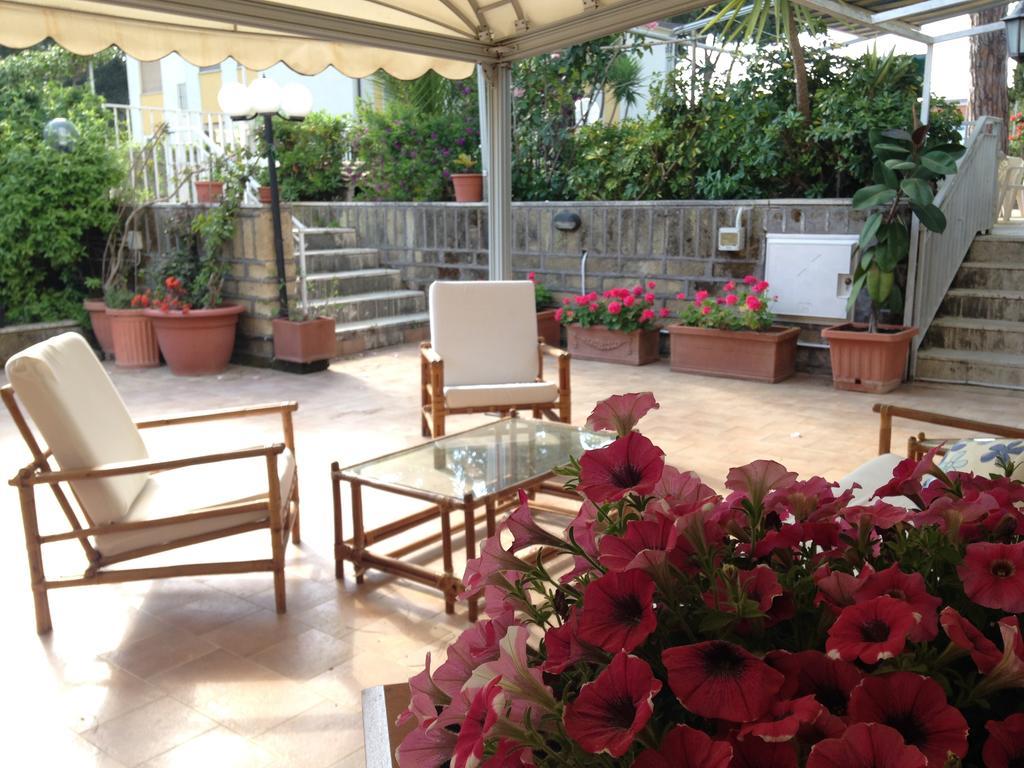 Hotel Anna Terracina Dış mekan fotoğraf