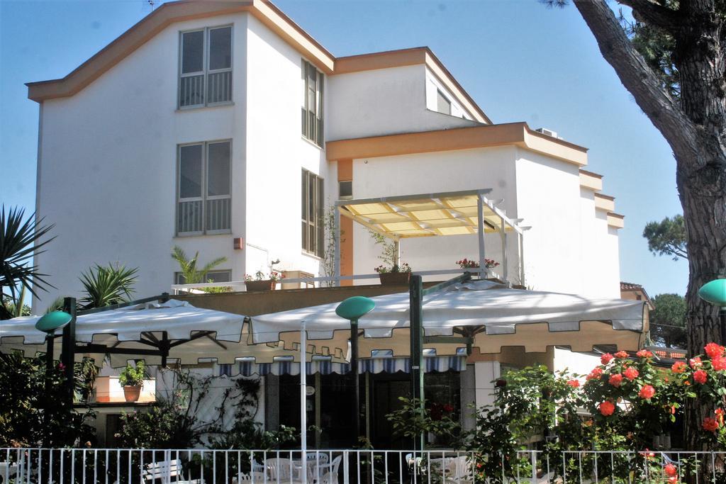 Hotel Anna Terracina Dış mekan fotoğraf