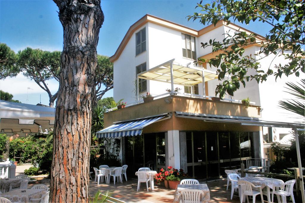Hotel Anna Terracina Dış mekan fotoğraf