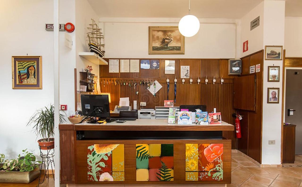 Hotel Anna Terracina Dış mekan fotoğraf