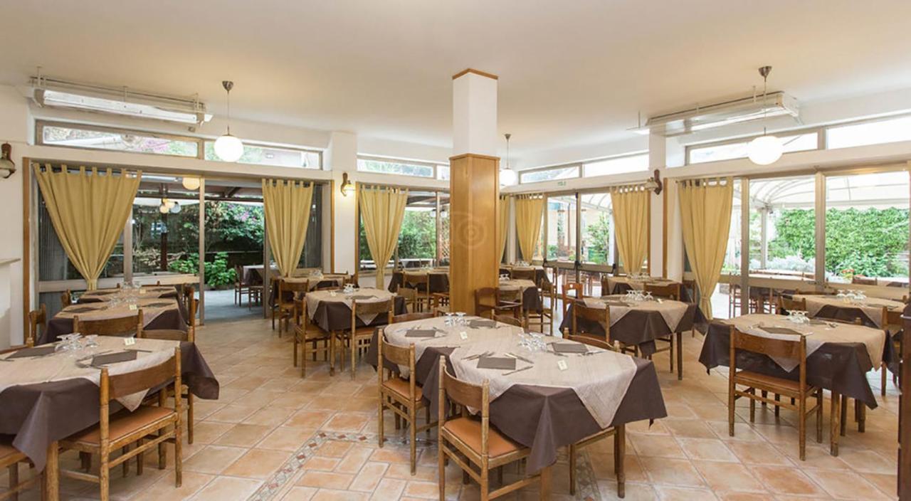 Hotel Anna Terracina Dış mekan fotoğraf